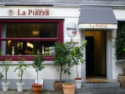 照片: La Piazza 